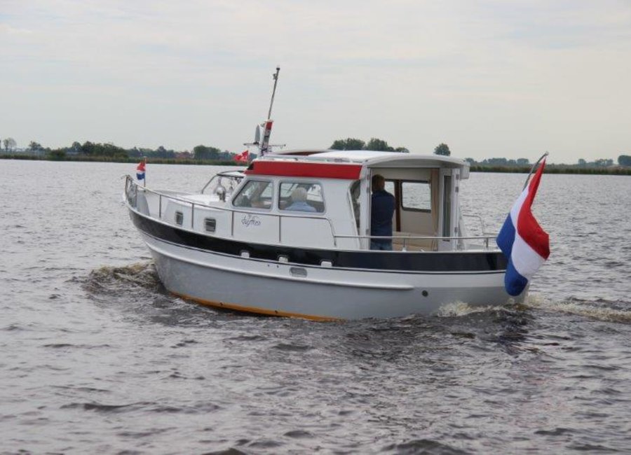 Oostvaarder 900 Hybride boot