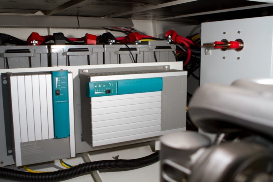 Installationstechnik in einem Schiff