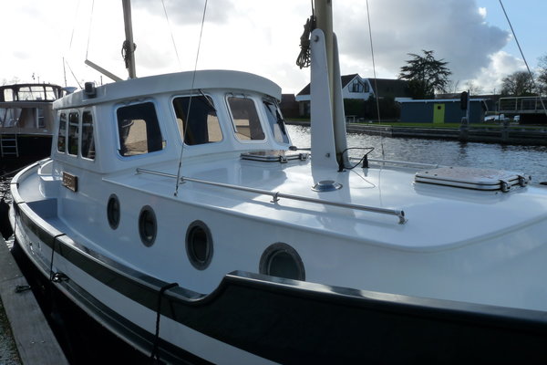 13 Oostvaarder 1040 OK  Jachtbemiddeling Tweede hands motorboten te koop Jachtwerf Oost.JPG 