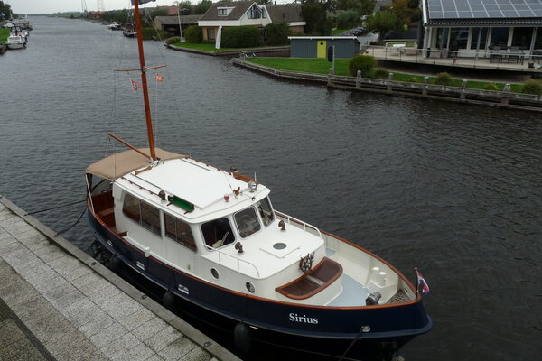 6 Jachtwerf Oost - Gillssen kotter - Tweede hands motorboten te koop -Yachtcharter.JPG 